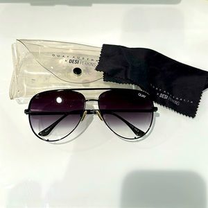 QUAY x Desi Perkins High Key Aviators Sunglasses in Black Fade